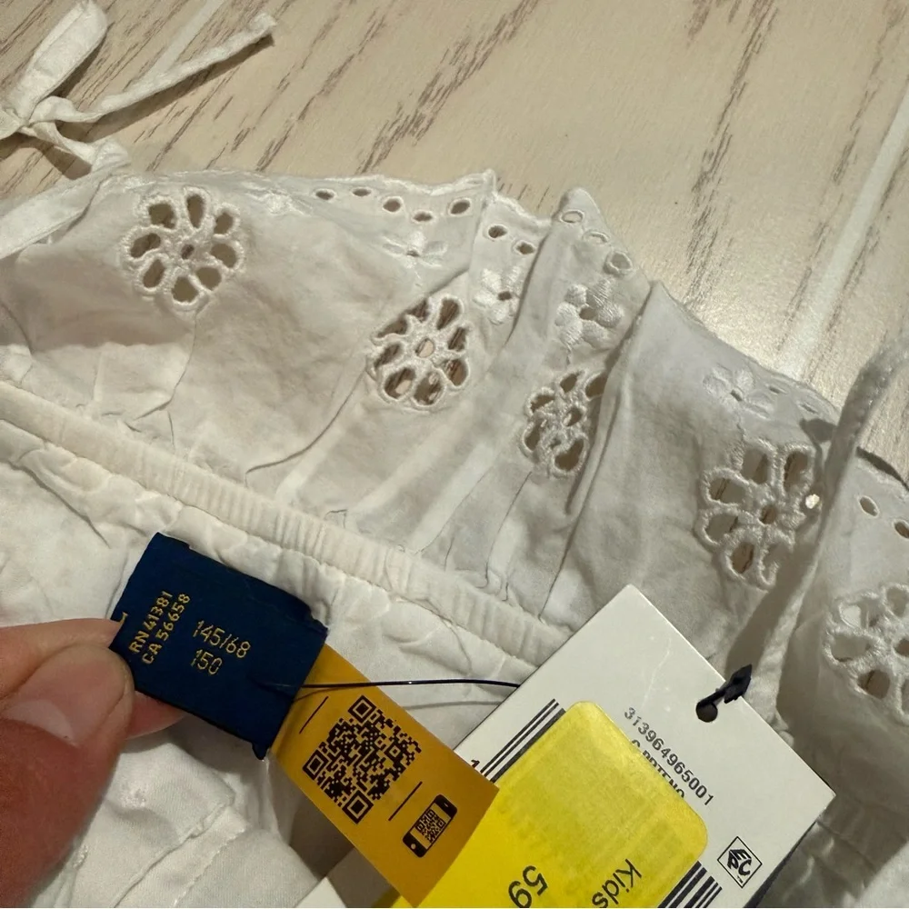 Polo Ralph Lauren Girls White Eyelet Romper Size 12 NWT‎